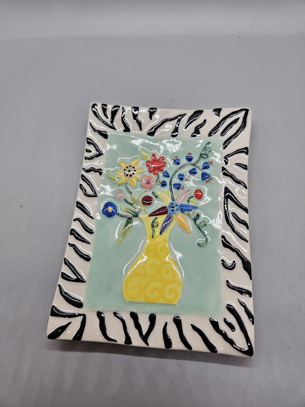 ​VTG Shannon Smith Ceramic Trinket Dish Tray 2003 Floral Vase Zebra Border 5x4
